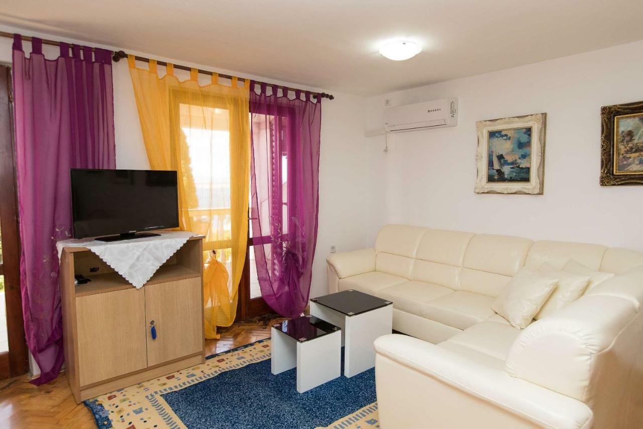 Apartman Ivan Dramalj Esterno foto