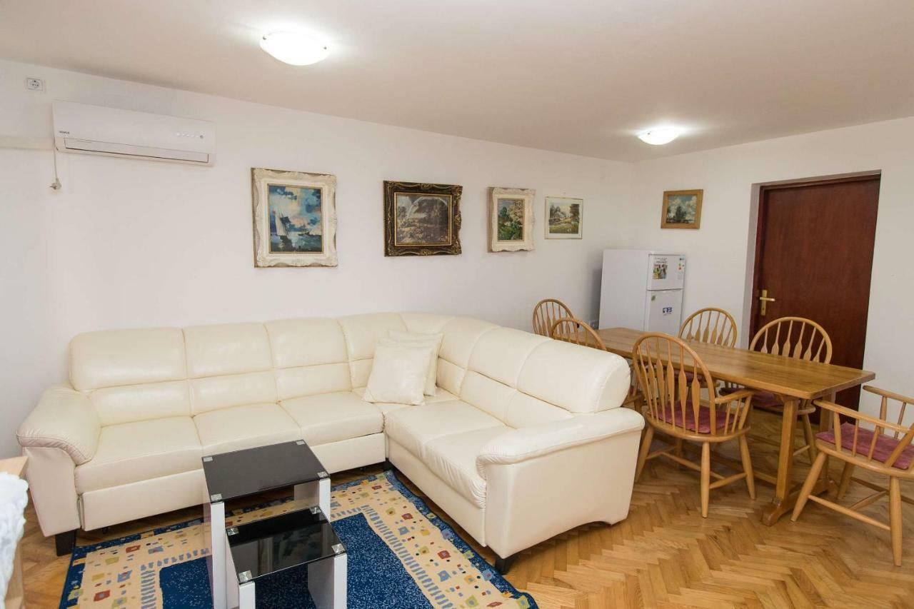 Apartman Ivan Dramalj Esterno foto